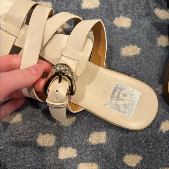DV Dolce Vita Medina Fisherman Strappy Flat Sandals in Ivory and Gold - Picture 5 of 5